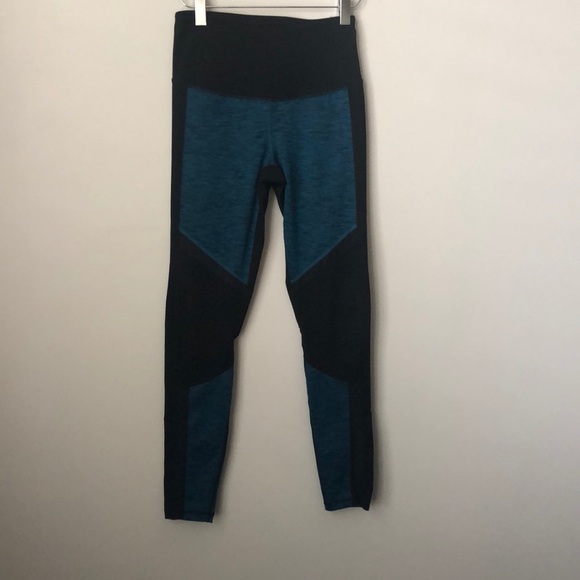 Manduka color block leggings teal & black XS - Picture 4 of 5